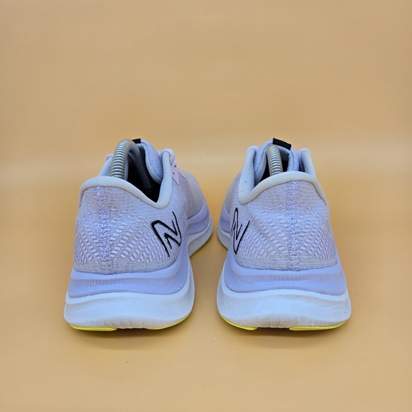 New Balance FuelCell Propel v4 'Libra with Quartz Grey' Women's Shoes Size 10 - Picture 4 of 8